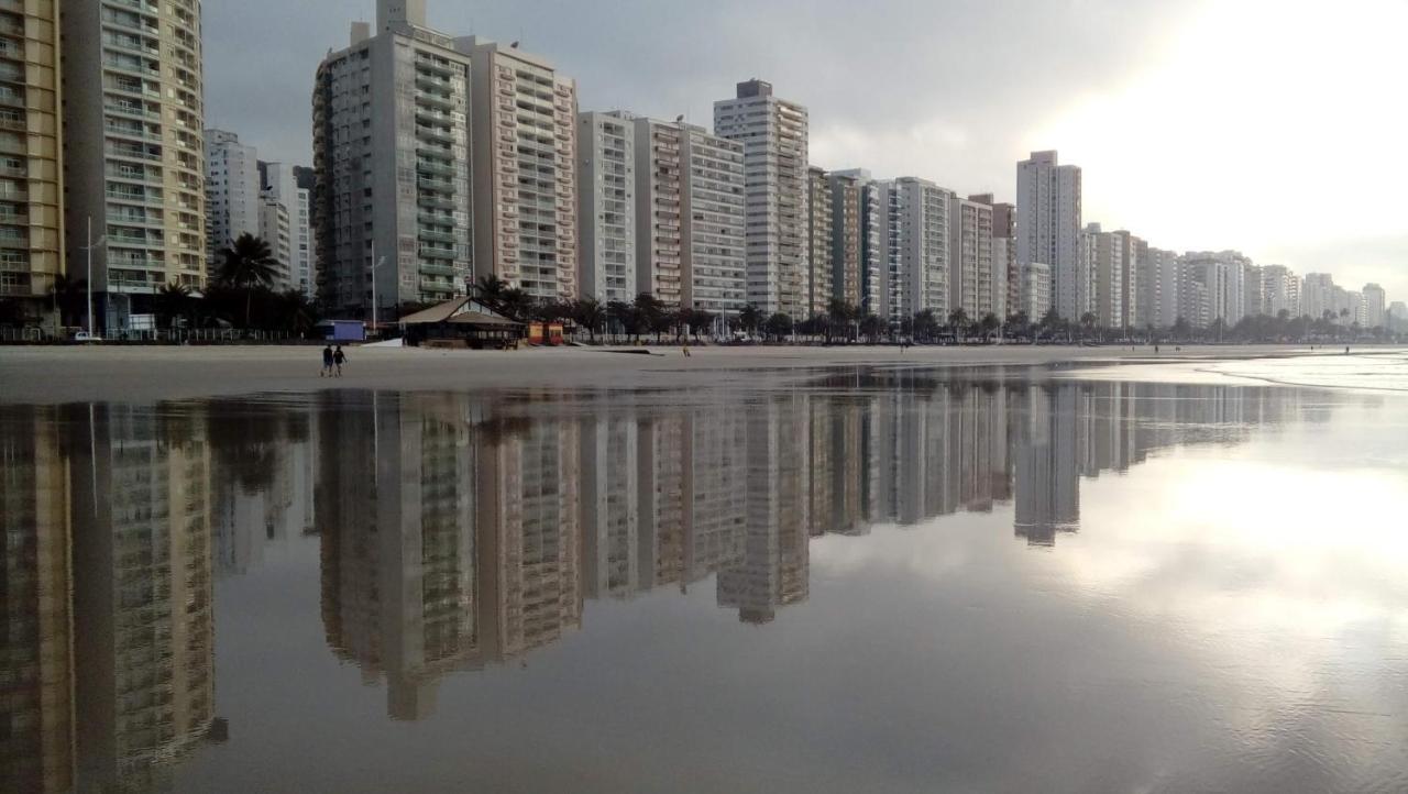 Aconchego Na Praia Apartment Гуаружа Екстериор снимка